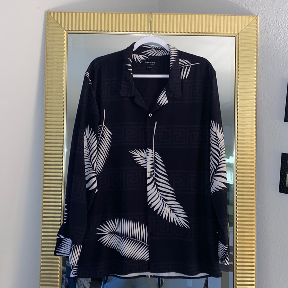 PacSun Long Sleeve